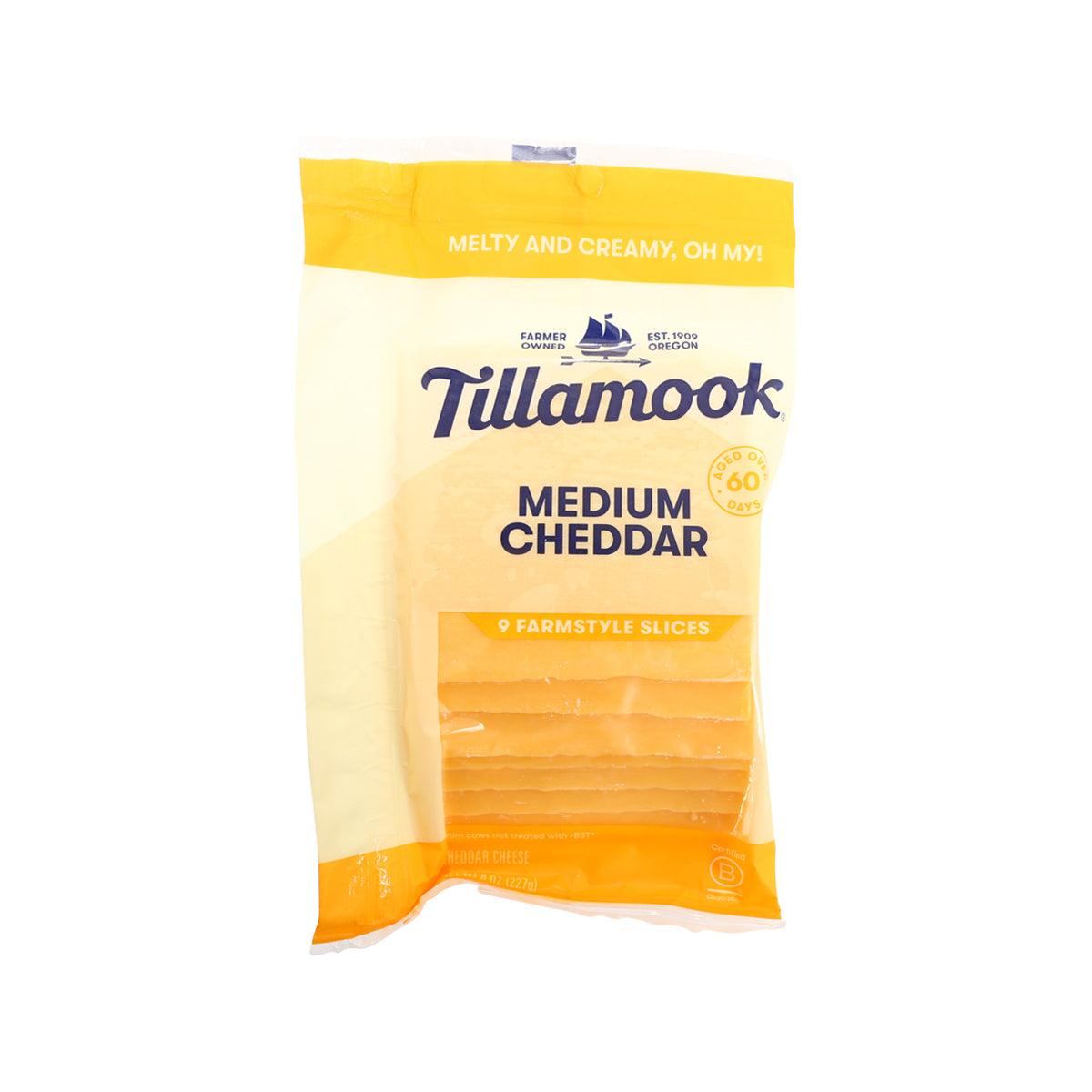 TILLAMOOK Deli Sliced Medium Cheddar Cheese (227g)