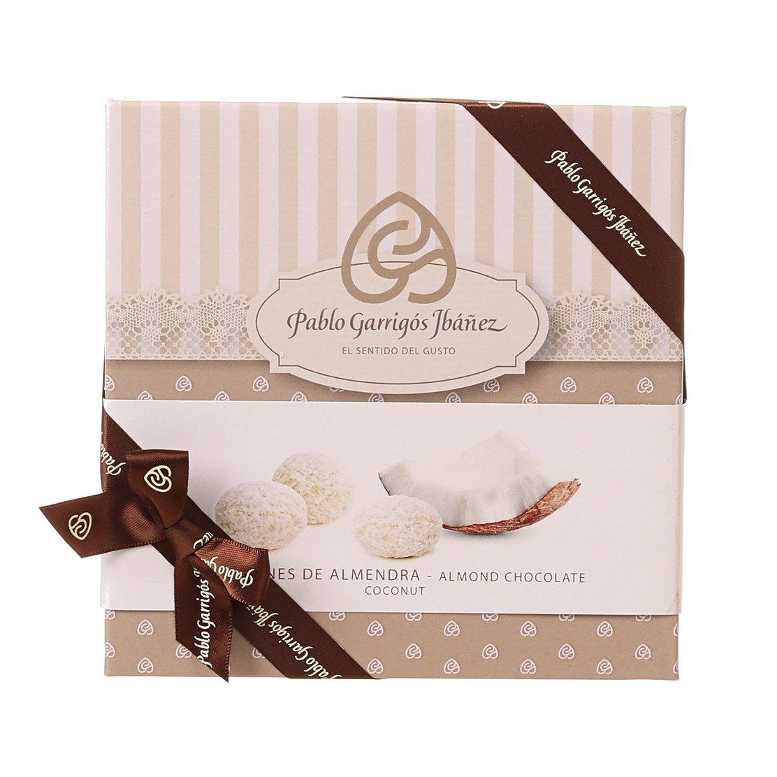 PABLO GARRIGOS IBANEZ Almond White Chocolate with Coconut (120g)