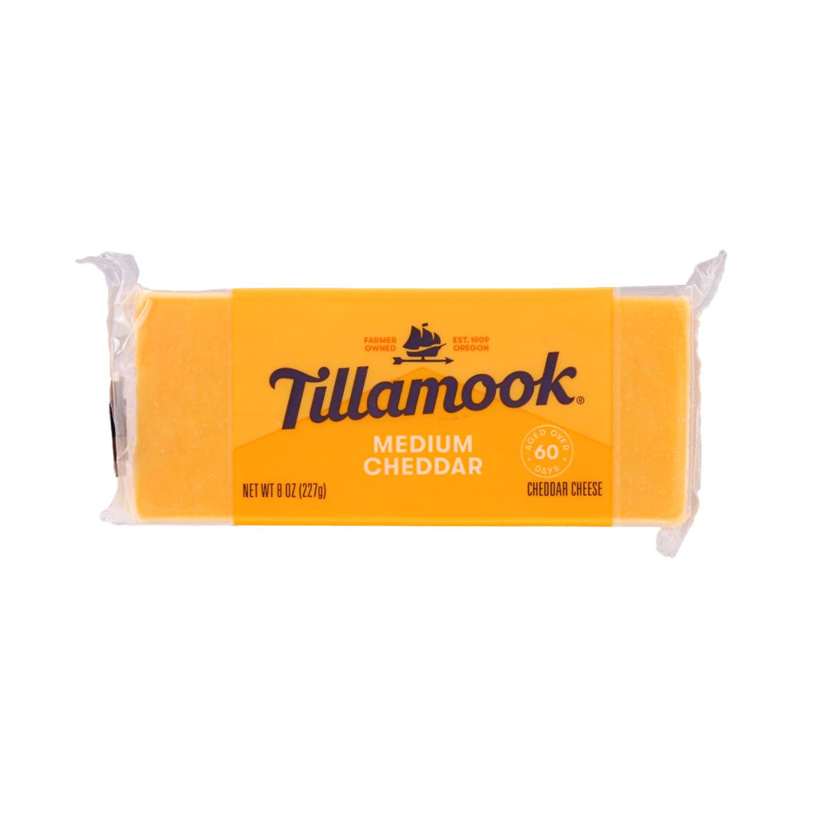 TILLAMOOK Medium Cheddar Cheese (227g)