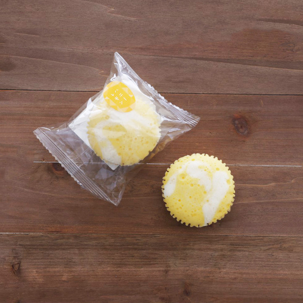 LITTLE MERMAID BAKERY Honey Lemon Steamed Cake (1pc)